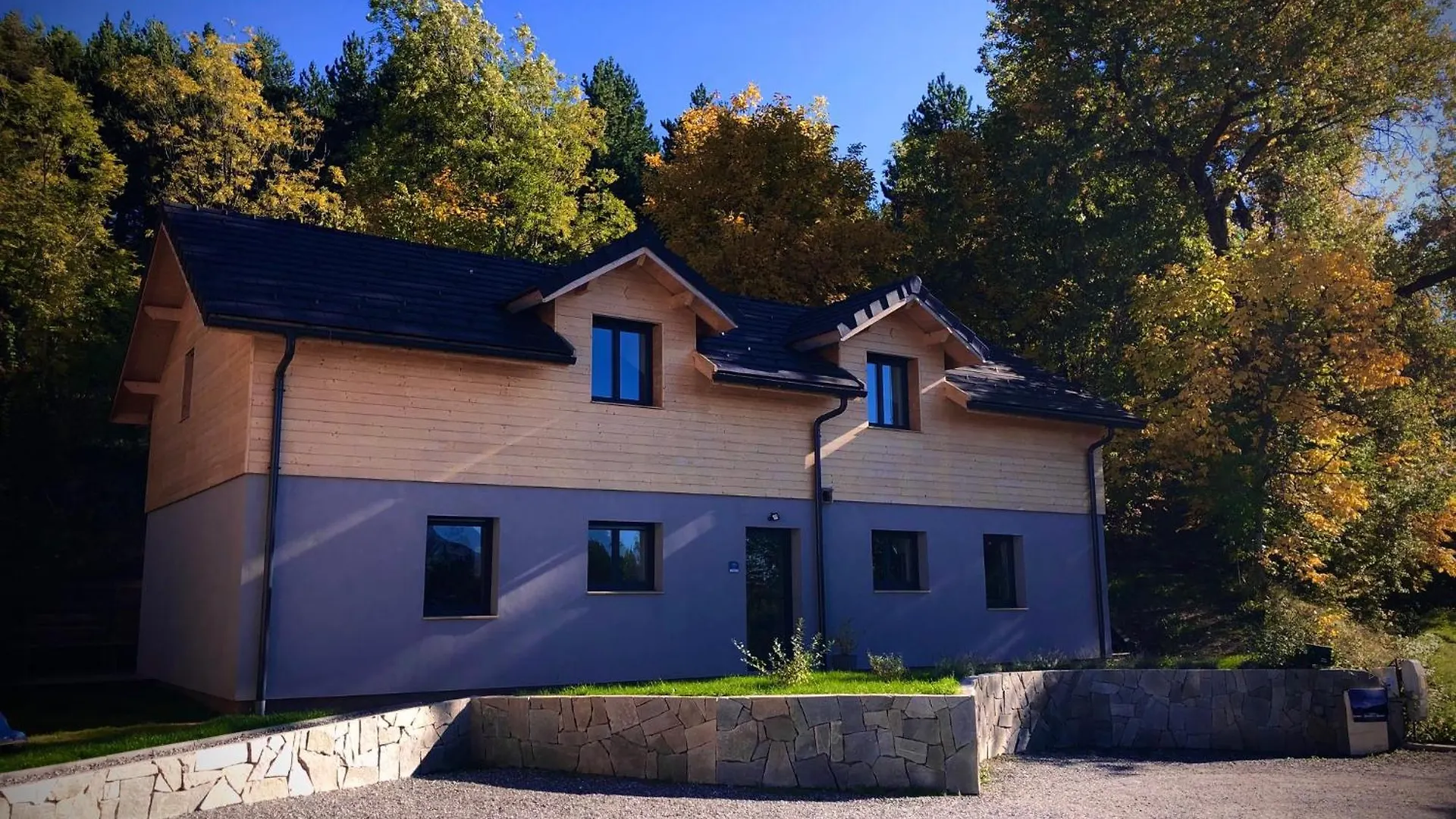 Holiday home Gites Et Espace Bien Etre Les Catis Le Morgon Crots France
